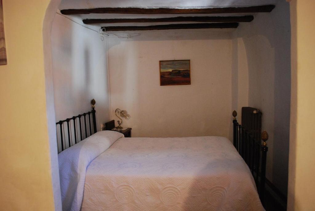Fonda Del Tozal Otel Teruel Oda fotoğraf