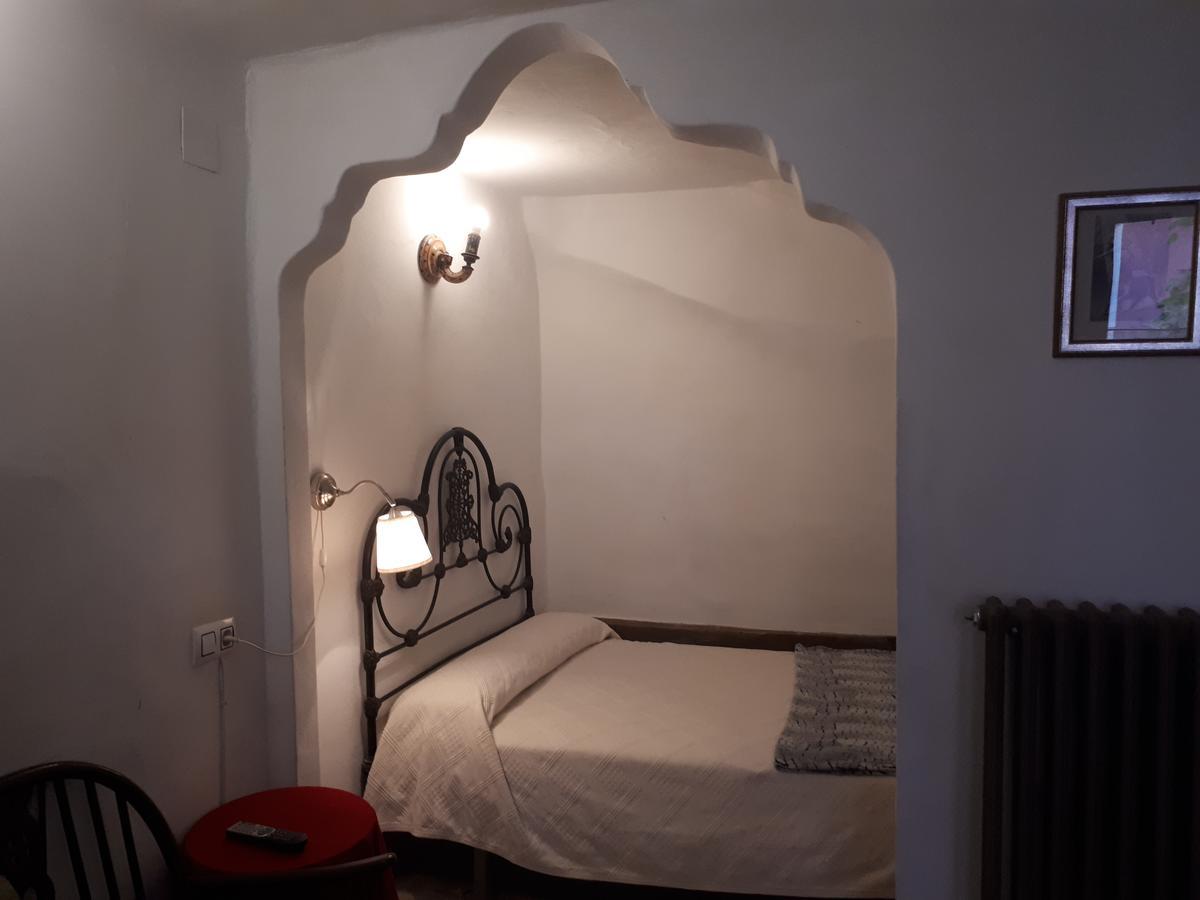 Fonda Del Tozal Otel Teruel Dış mekan fotoğraf