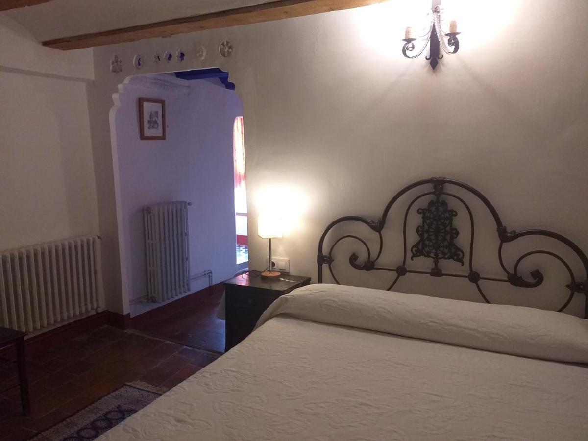 Fonda Del Tozal Otel Teruel Dış mekan fotoğraf